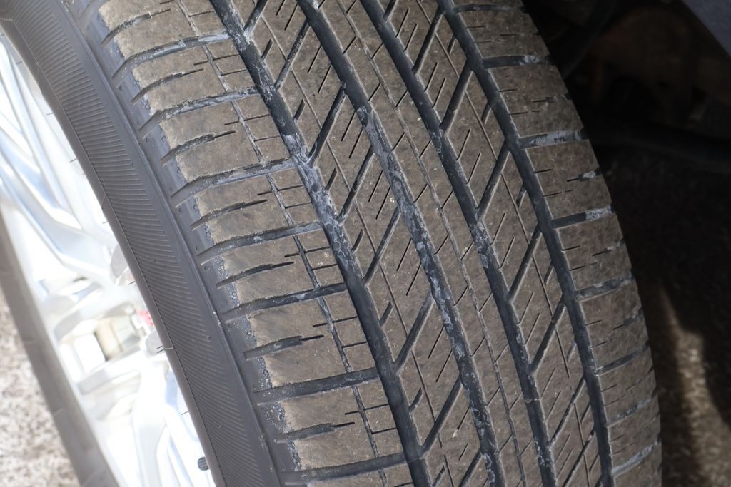 Thumbnail: 2024 GMC Yukon - 14