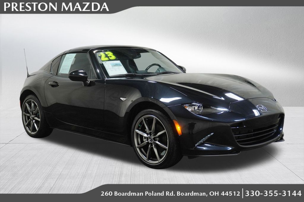 2023 Mazda MX-5 Miata Grand Touring's photo