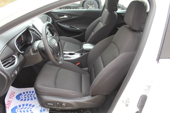 Used Car 2024 Chevrolet Malibu  Lt For Sale Under $20,000 In Georgetown, Texas