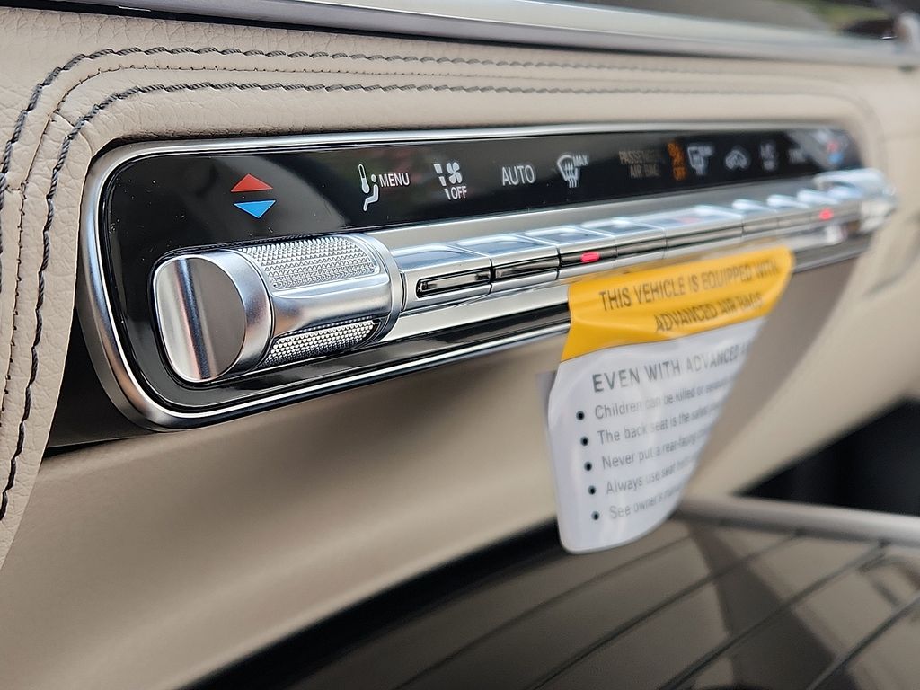 Thumbnail: 2026 Mercedes-Benz GLE - 11