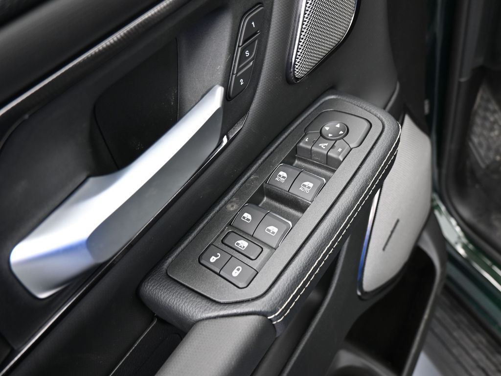 New 2026 Serrano Green Metallic Ram Rebel image 14