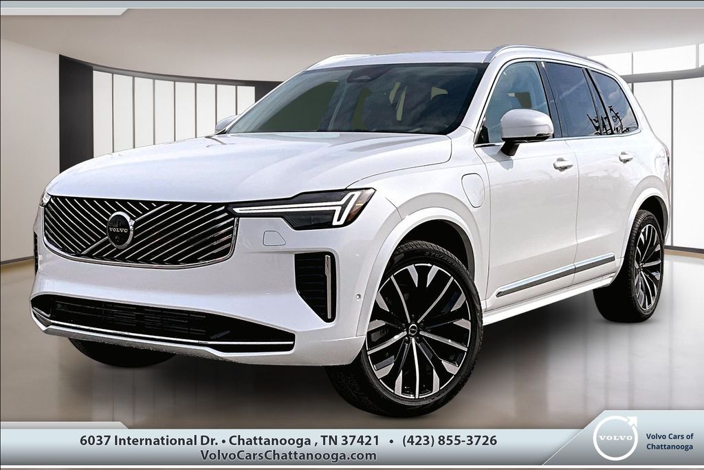 2026 Volvo XC90 Plug-In Hybrid 