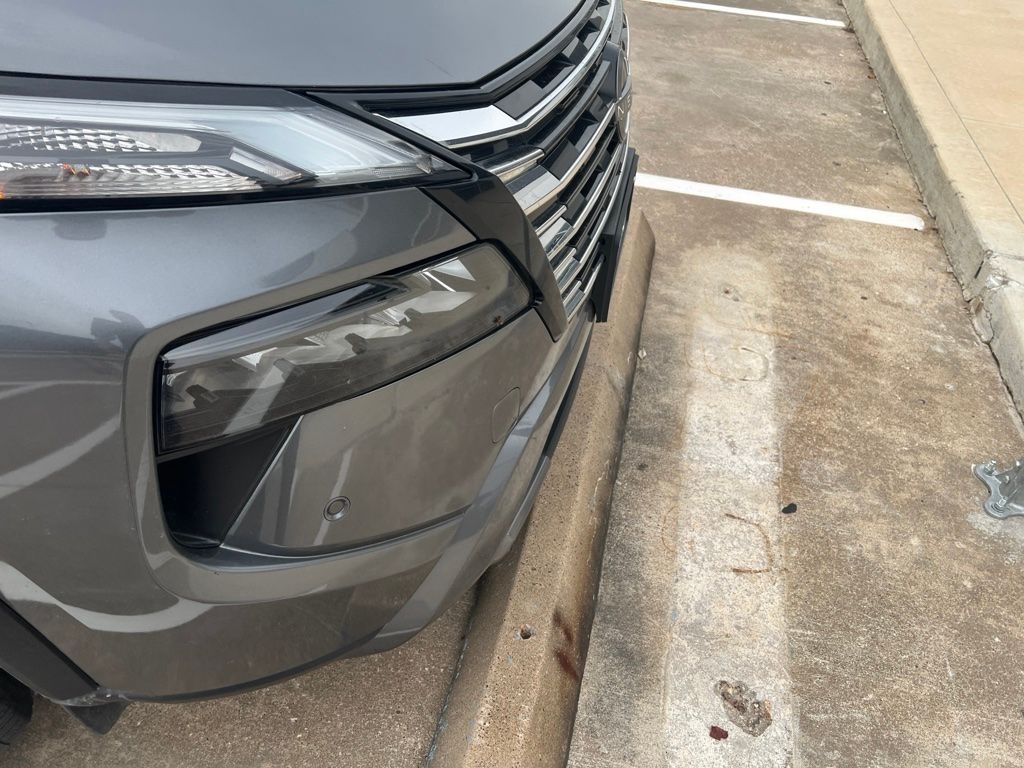 2025 Nissan Rogue SL Gray at Central Houston Nissan