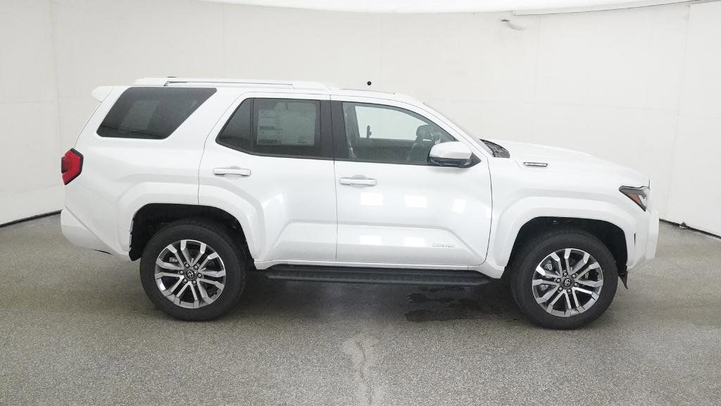 Thumbnail: 2025 Toyota 4Runner - 28