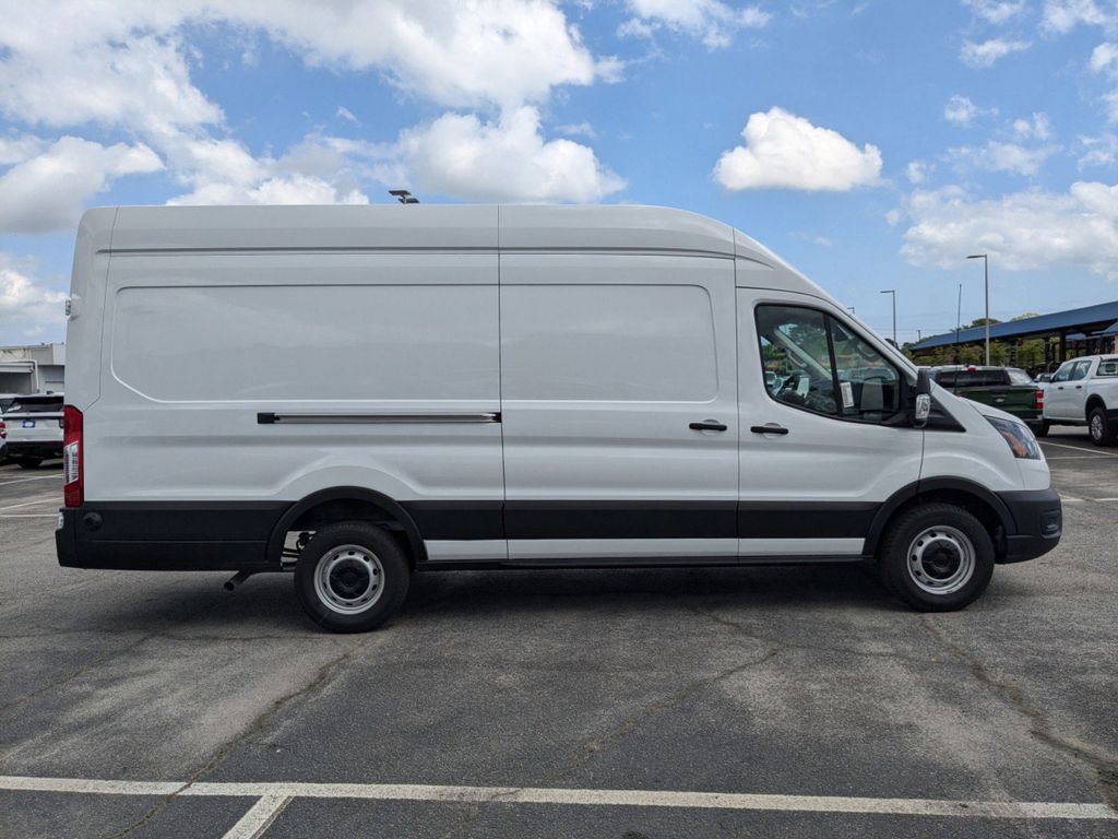 2025 Ford Transit 350