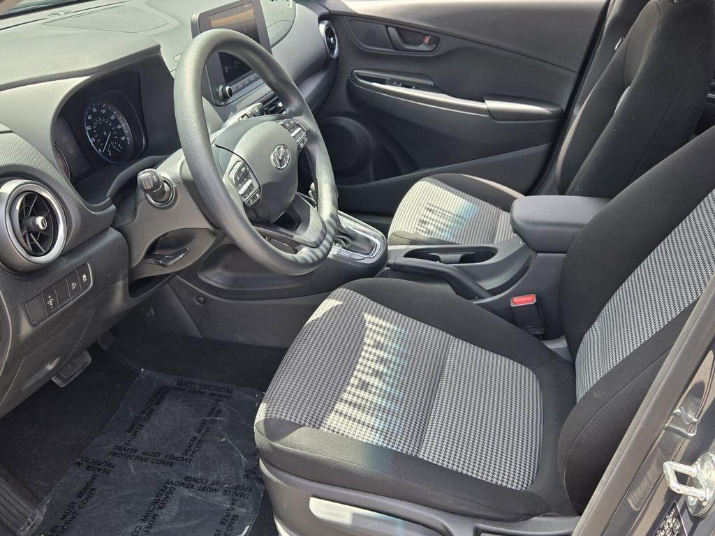 2023 Hyundai Kona - $19,599