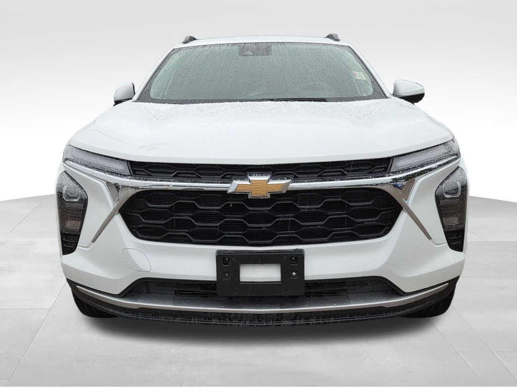 Used 2025 Chevrolet Trax SUV
