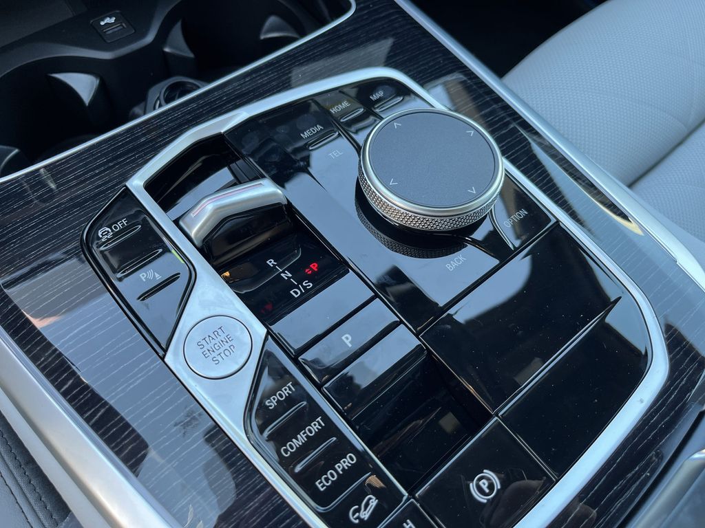 Thumbnail: 2026 BMW X5 - 20