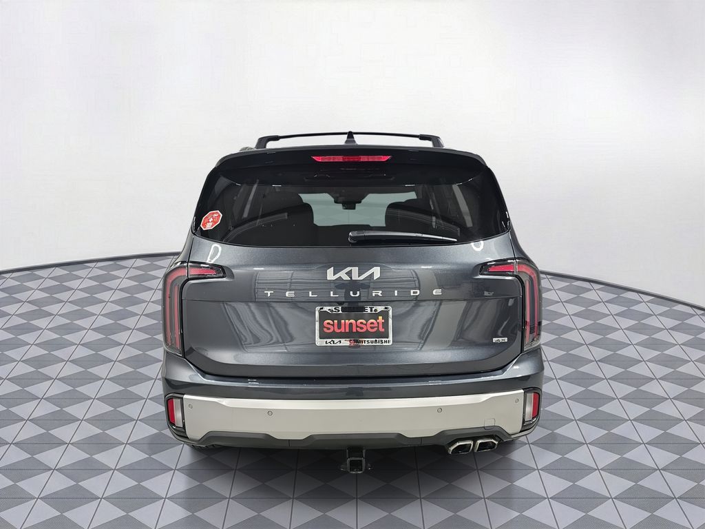 Used 2024 Gray Kia EX image 9