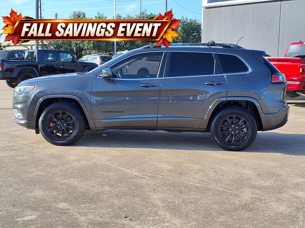 2019 Jeep Cherokee Latitude Plus Gray at Cook Ford