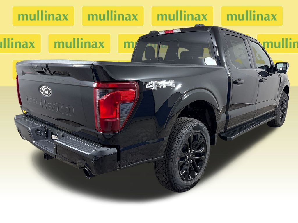 New 2026 Black Ford XLT image 4
