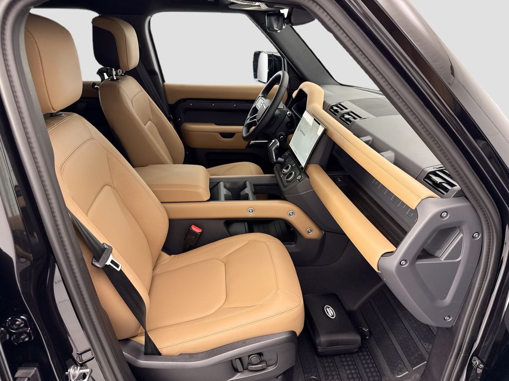 Thumbnail: 2026 Land Rover Defender - 19