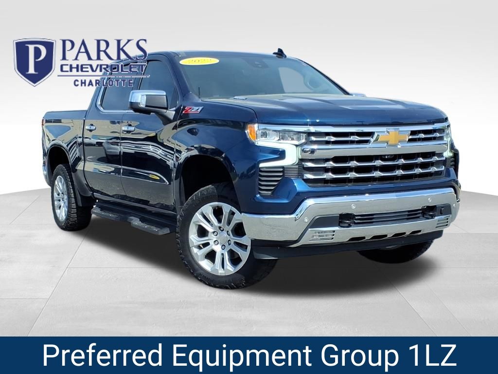Northsky Blue Metallic 2022 Chevrolet Silverado 1500 LTZ Crew Cab 4WD Pickup Truck Four-Wheel Drive Automatic