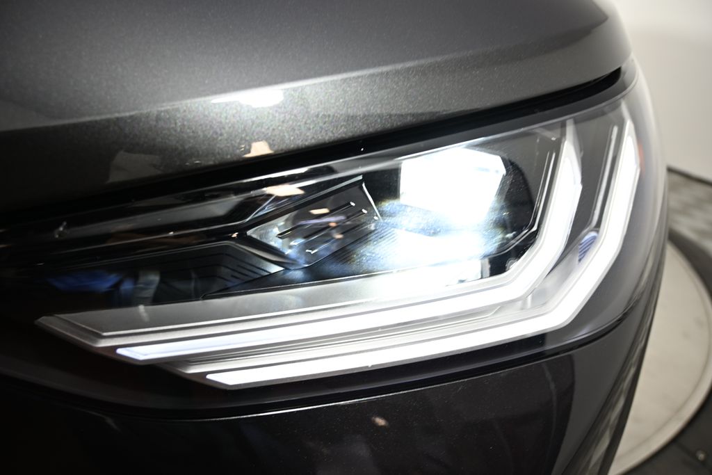 Thumbnail: 2026 BMW X3 - 9