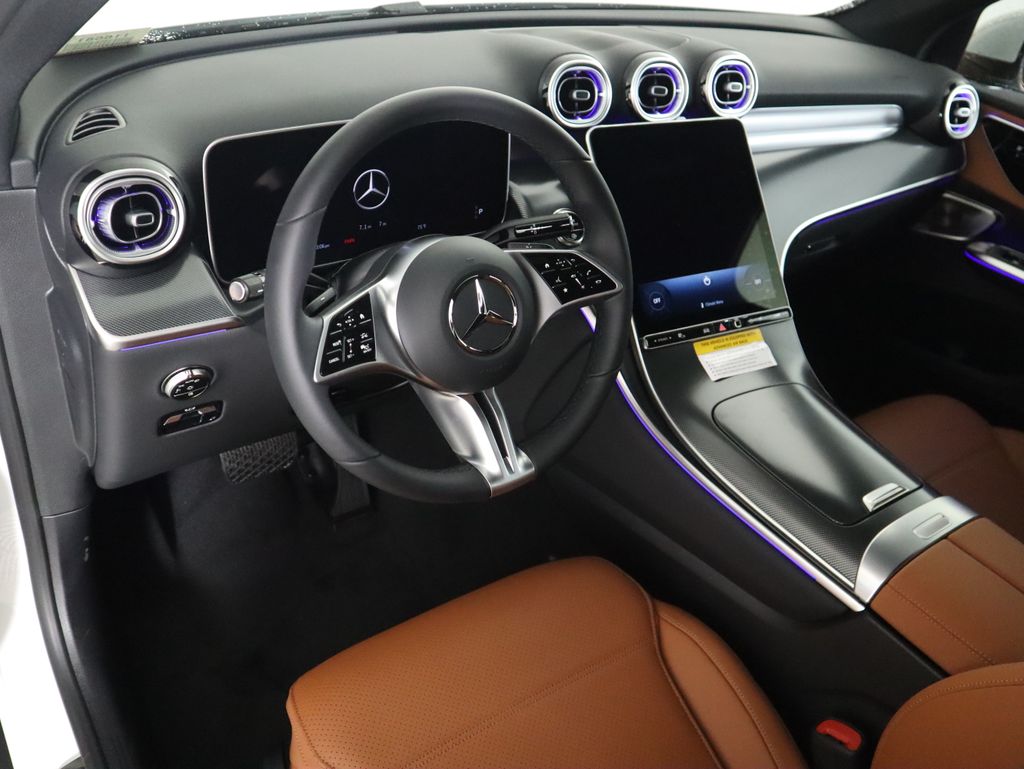 Thumbnail: 2026 Mercedes-Benz GLC - 10