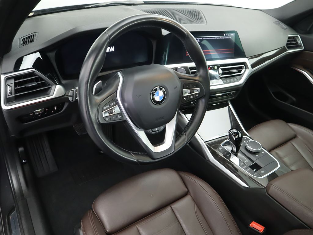 2022 BMW 3 Series 330i 9