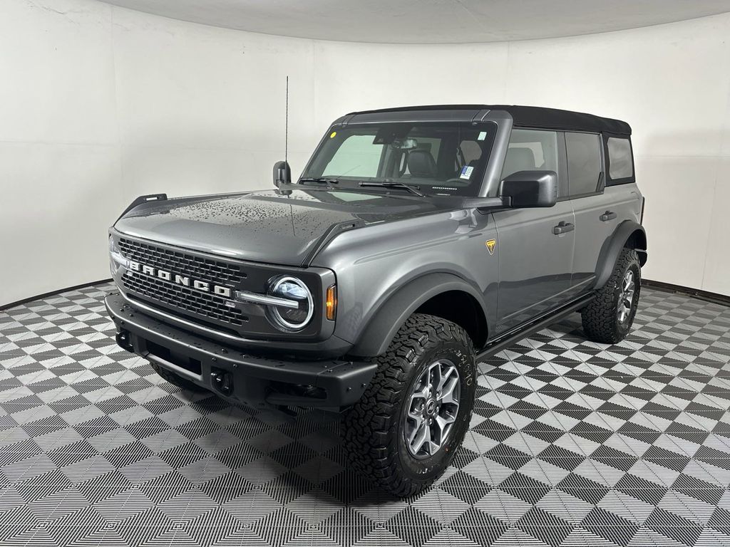 2024 Ford Bronco Badlands 3