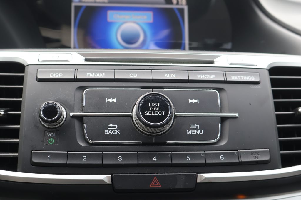 Thumbnail: 2013 Honda Accord - 21