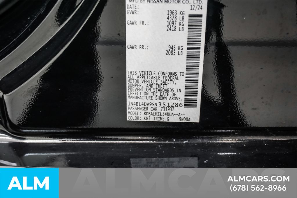 Used 2025 Black Nissan 2.5 SV image 56