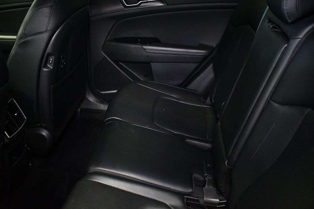 Thumbnail: 2023 Kia Sportage - 27