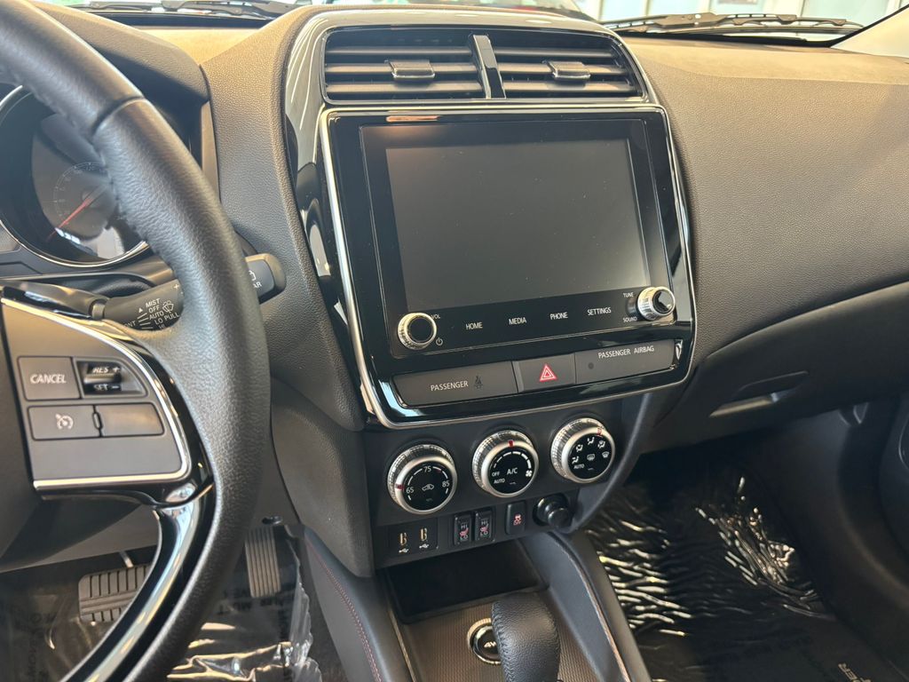 2024 Mitsubishi Outlander Sport 2.0 SE