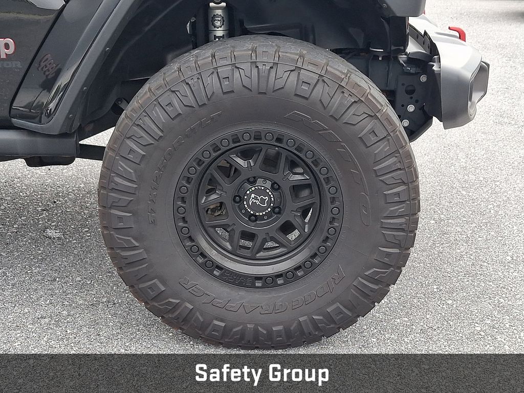 2021 Jeep Gladiator Rubicon Black at Auto Express Mitsubishi