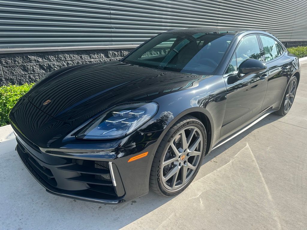 2025 Porsche Panamera  6