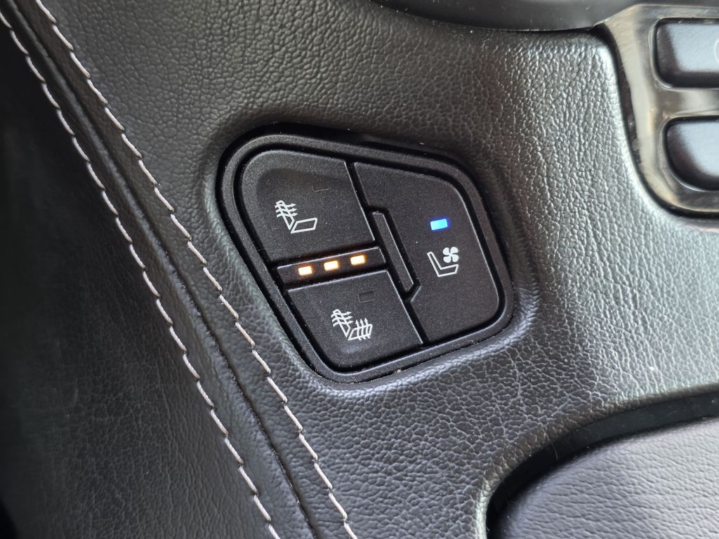 2019 Chevrolet Tahoe Premier Silver at North Houston Mitsubishi
