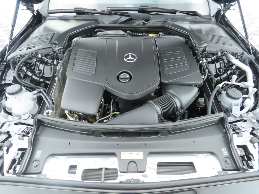 2025 Mercedes-Benz C-Class C 300 31