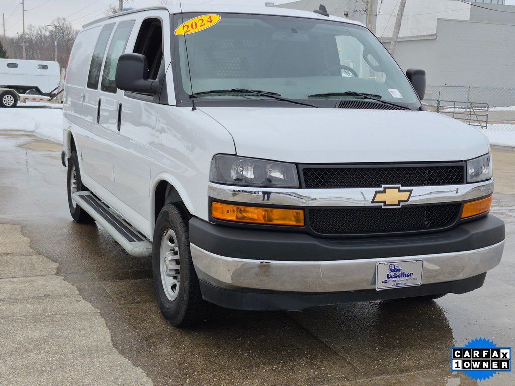 2024 Chevrolet Express Cargo 2500 RWD
