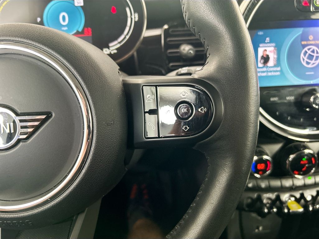 Thumbnail: 2024 MINI Cooper - 15