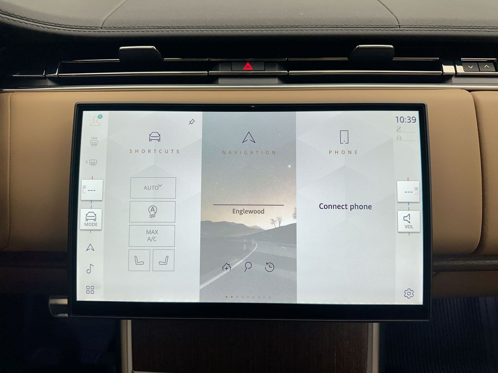 Thumbnail: 2026 Land Rover Range Rover - 13