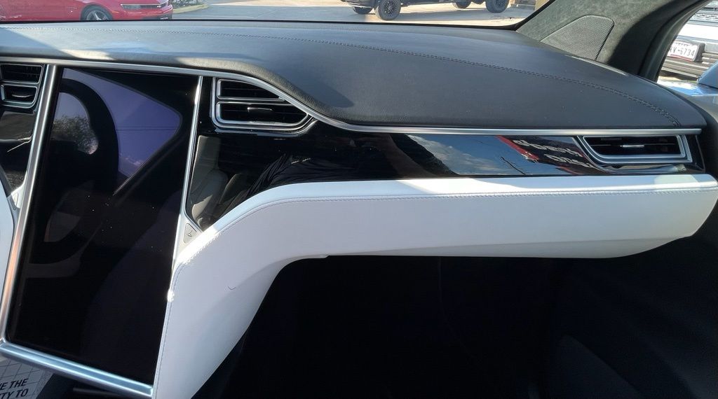 2017 Tesla Model X  Silver at Autostrade
