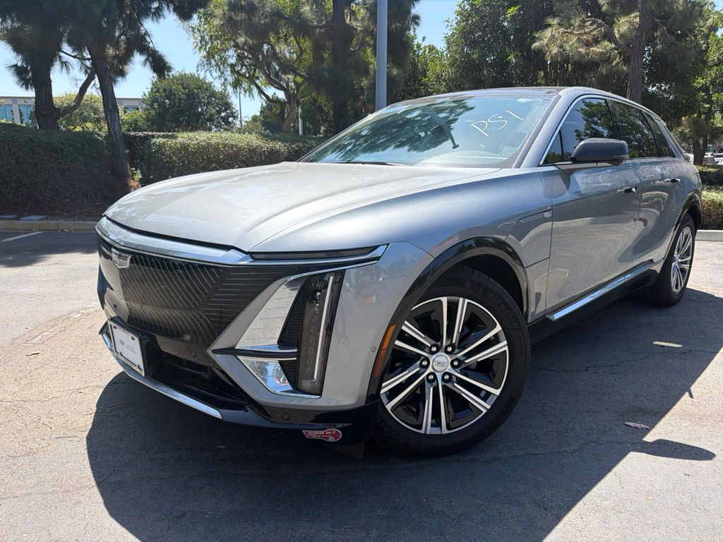 2024 Cadillac LYRIQ Luxury 2 RWD