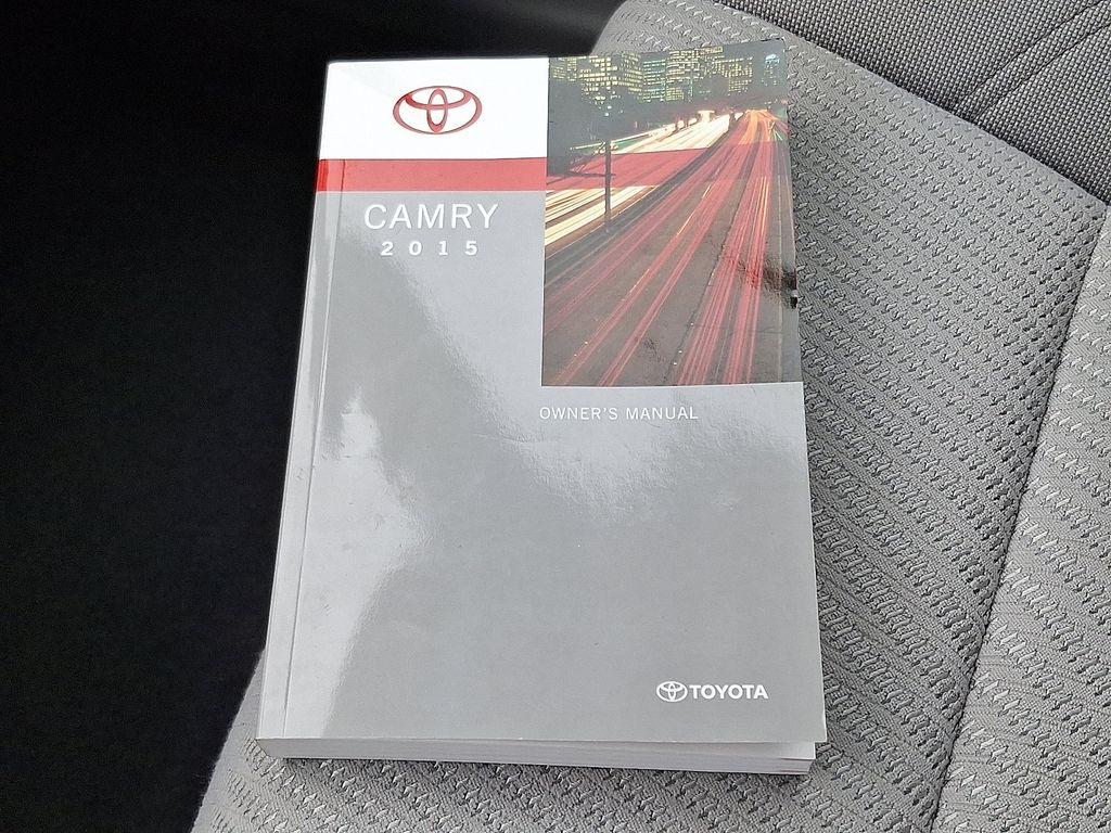 Thumbnail: 2015 Toyota Camry - 25