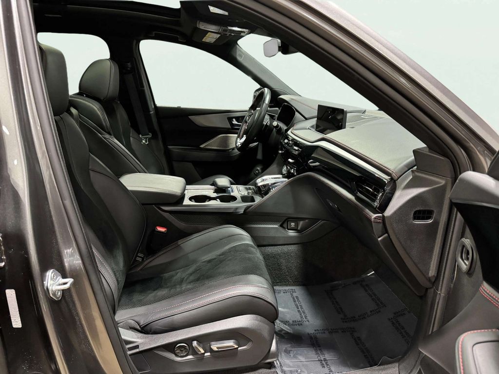 Used 2022 Liquid Carbon Metallic Acura A-Spec image 31