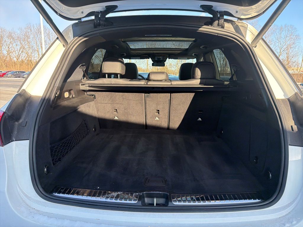 Thumbnail: 2025 Mercedes-Benz GLE - 22