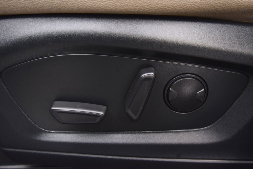 used 2023 Ford Explorer car, priced at $26,600