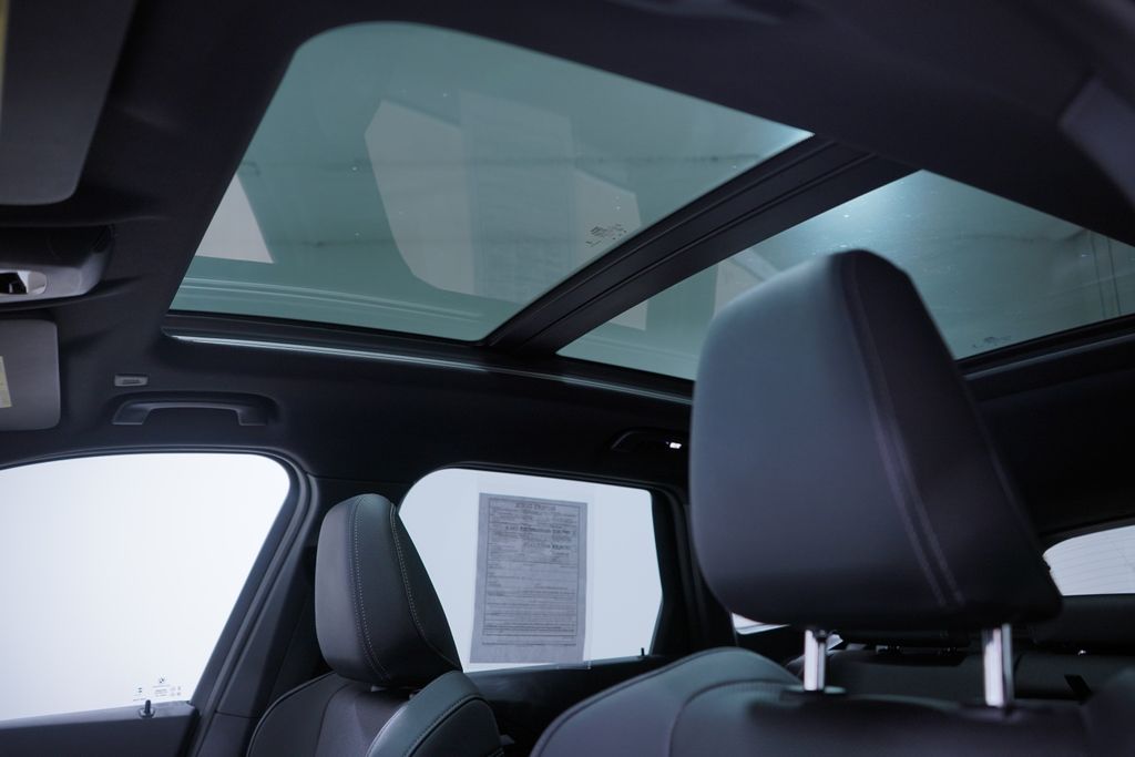 Thumbnail: 2023 BMW X1 - 8