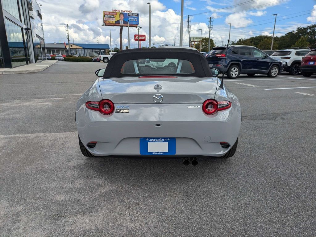 2026 Mazda MX-5 Miata Grand Touring