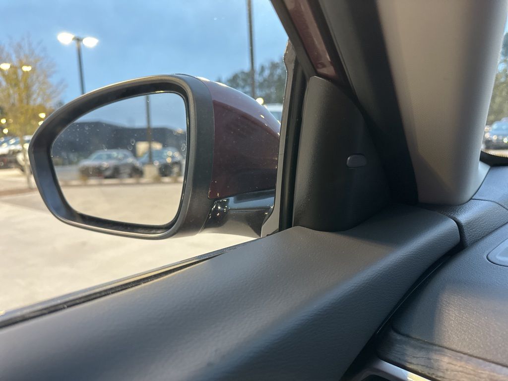2025 Garnet Pearl Metallic Nissan Altima 2.5 SL FWD Sedan