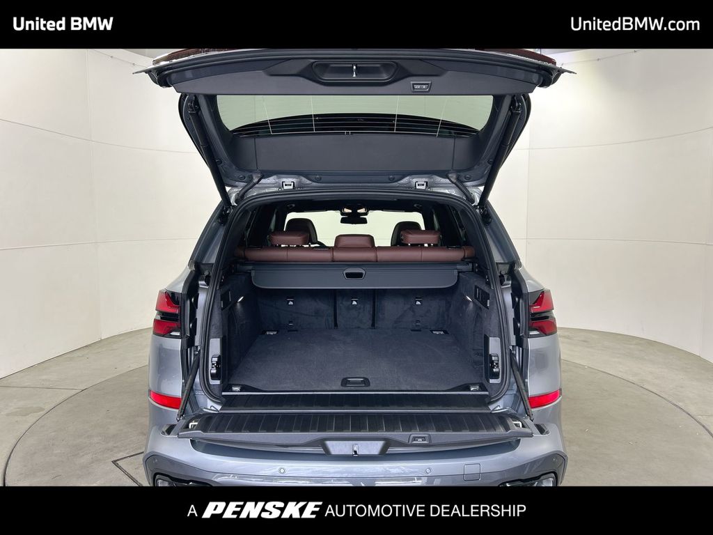 Thumbnail: 2026 BMW X5 - 22