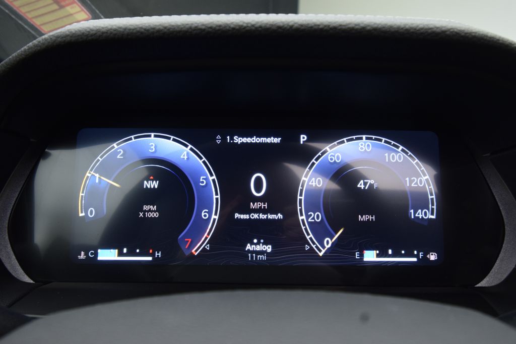 new 2025 Jeep Grand Cherokee car, priced at $50,186