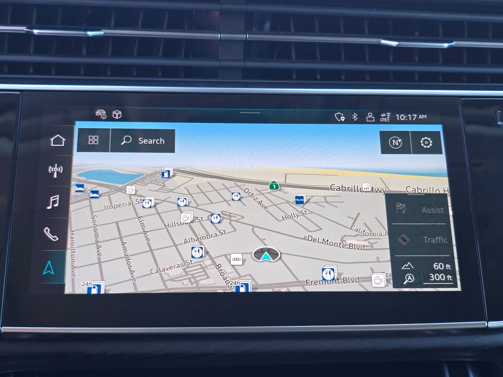 View vehicle photo 6