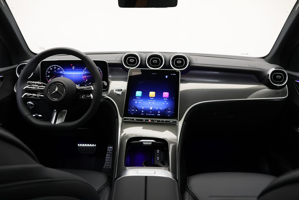 Thumbnail: 2026 Mercedes-Benz GLC - 17