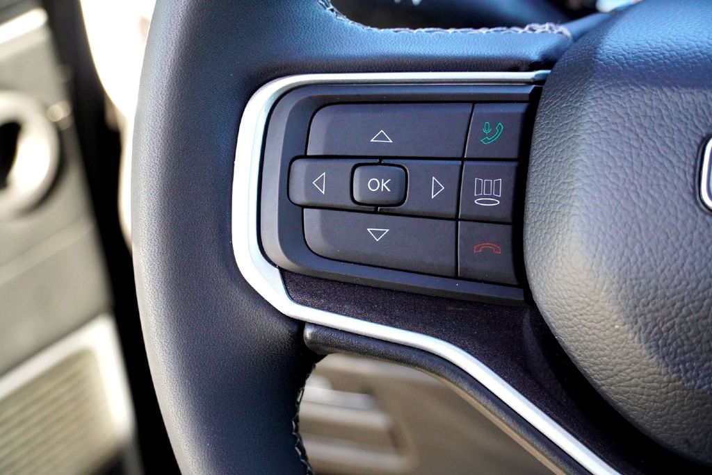 Used Car 2022 Jeep Wagoneer  Series I For Sale Under $40,000 In Taylor, Texas