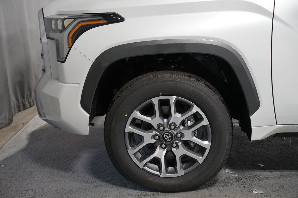 Thumbnail: 2026 Toyota Tundra - 5