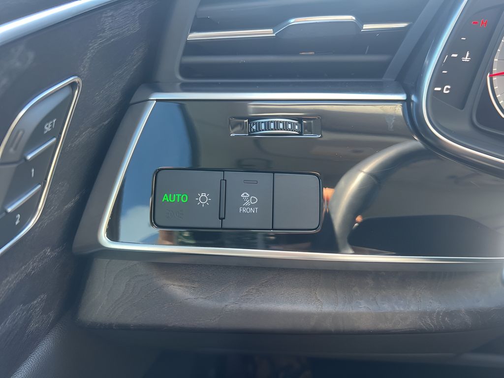 Used Car 2021 Audi Q8  For Sale Under $50,000 In Austin, Texas