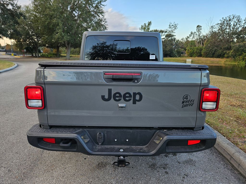 2021 Jeep Gladiator Sport 4