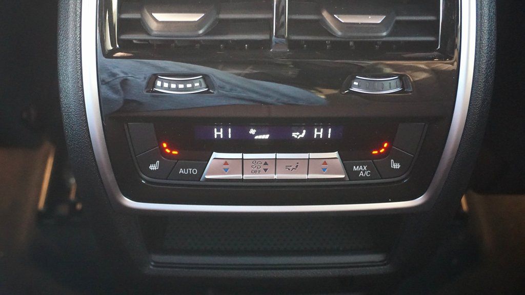 2026 BMW X5 40i - Photo 14